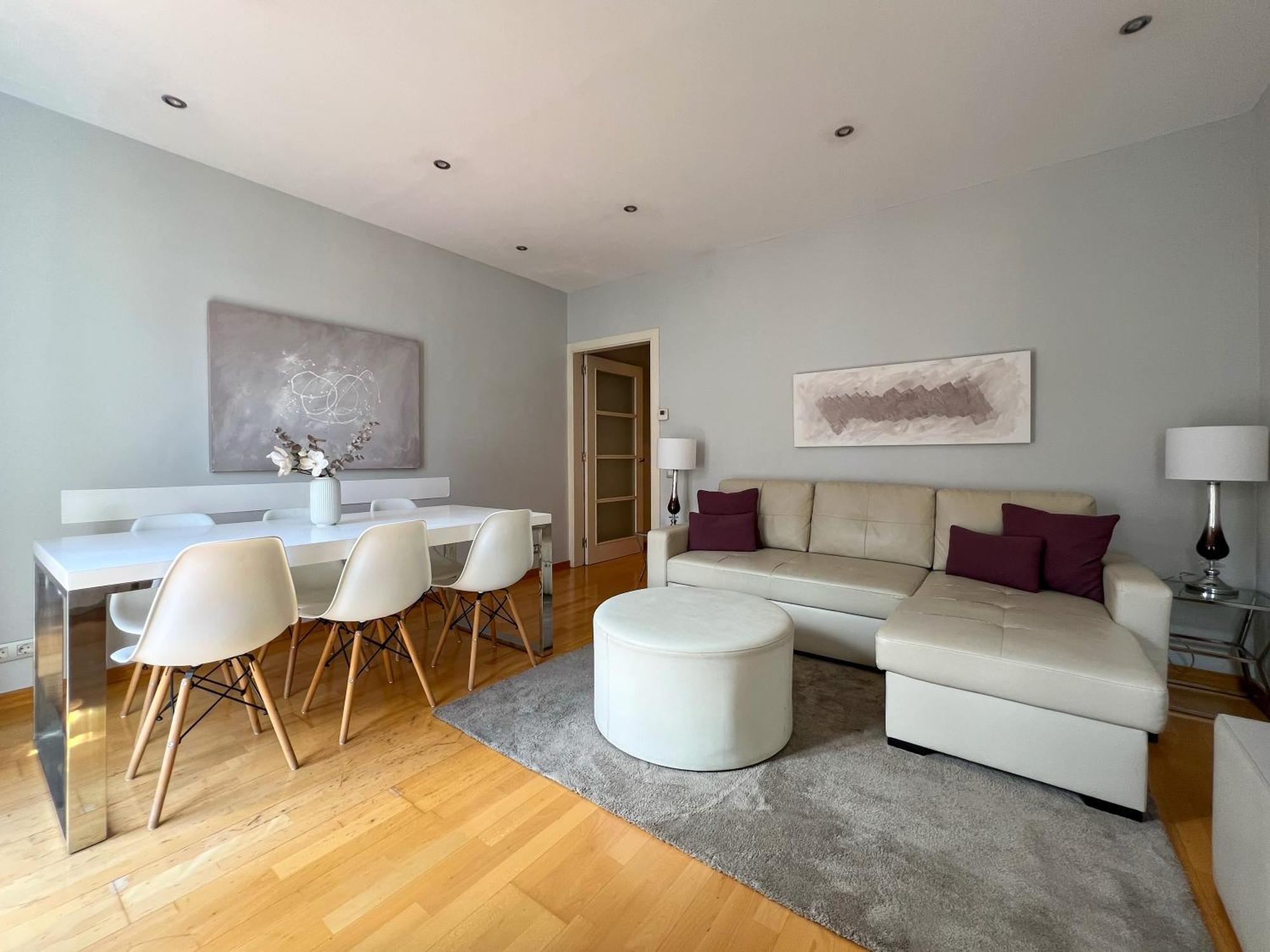 Stay U-Nique Apartments Sepulveda Барселона Екстериор снимка